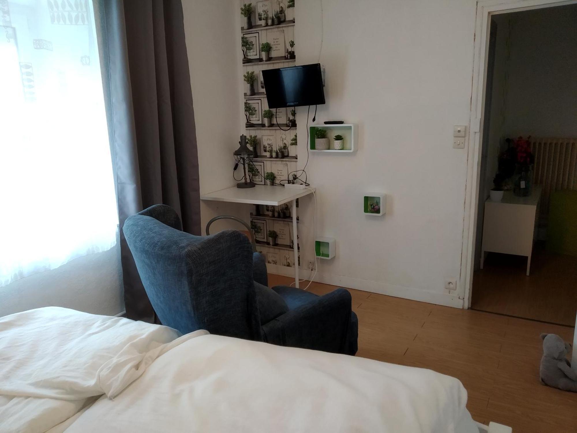 Do Mi Si La Do Re Gite Partage Saint-Carreuc 部屋 写真